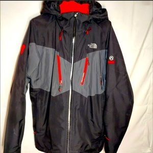 The North Face Summit Series XL mens fall/winter Jacket